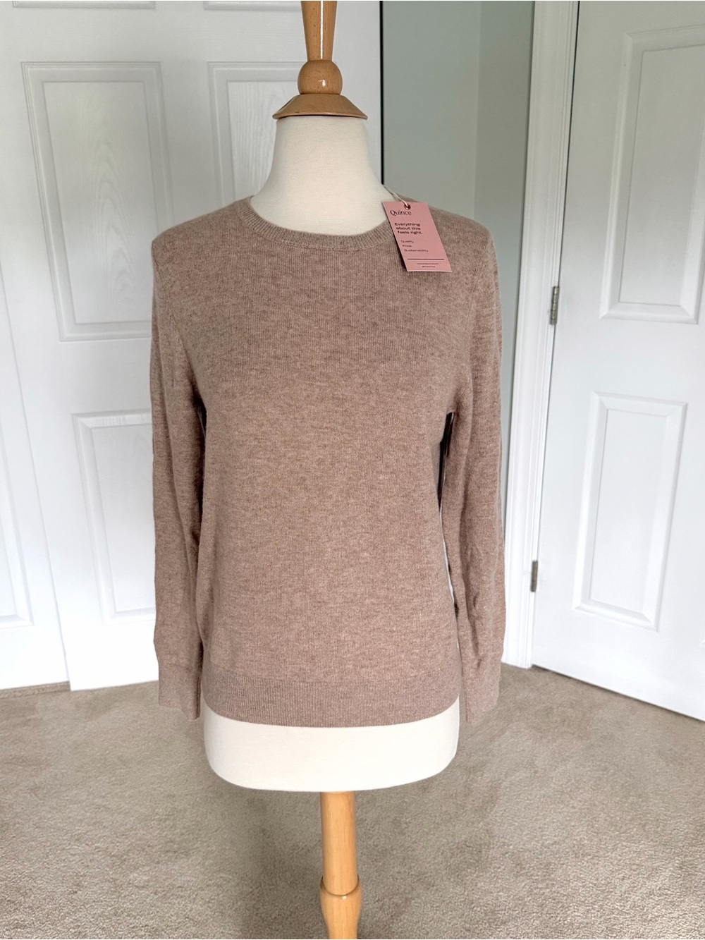 Quince Cashmere Women's Crewneck Sweater in Oatmeal